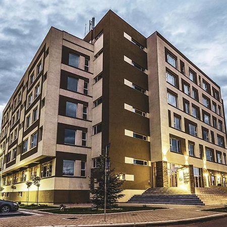 Fiald Hotel&Spa Bacău Exteriér fotografie
