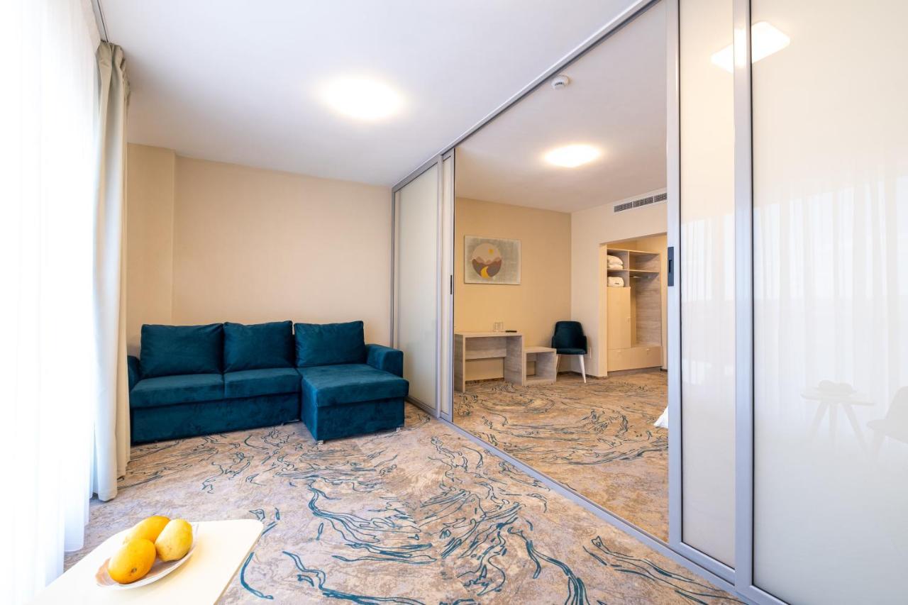 Fiald Hotel&Spa Bacău Exteriér fotografie