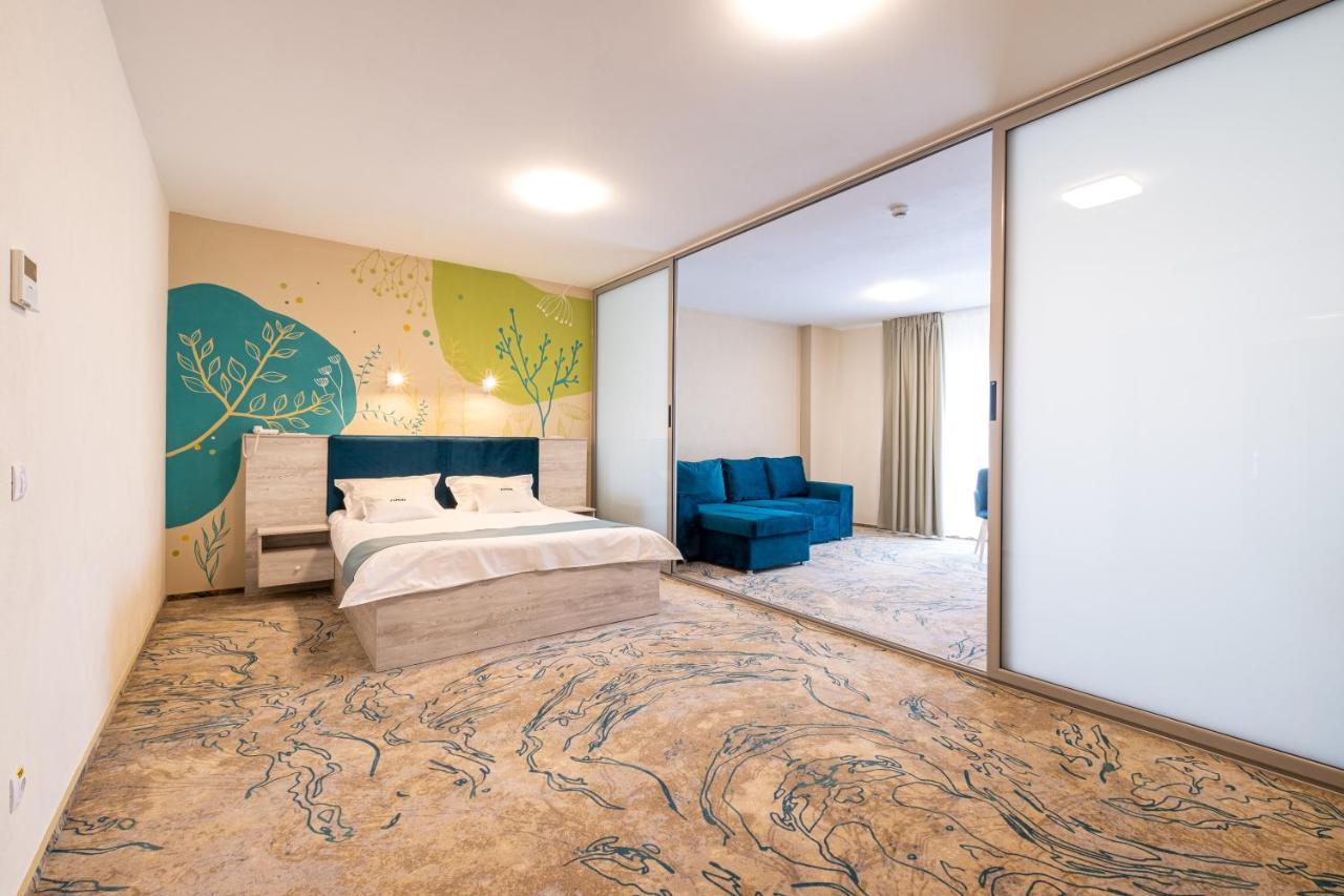 Fiald Hotel&Spa Bacău Exteriér fotografie