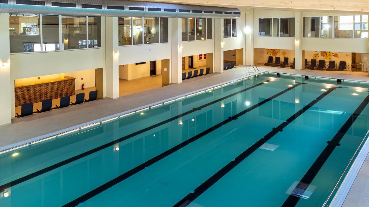 Fiald Hotel&Spa Bacău Exteriér fotografie