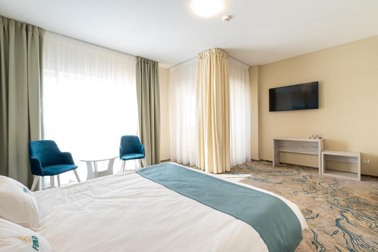 Fiald Hotel&Spa Bacău Exteriér fotografie
